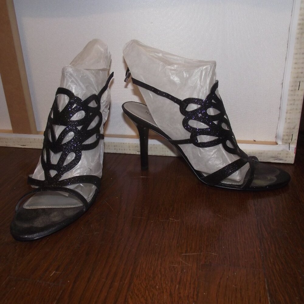 Nine West Reportmex3 Strappy Glittery ankle wrap sandal